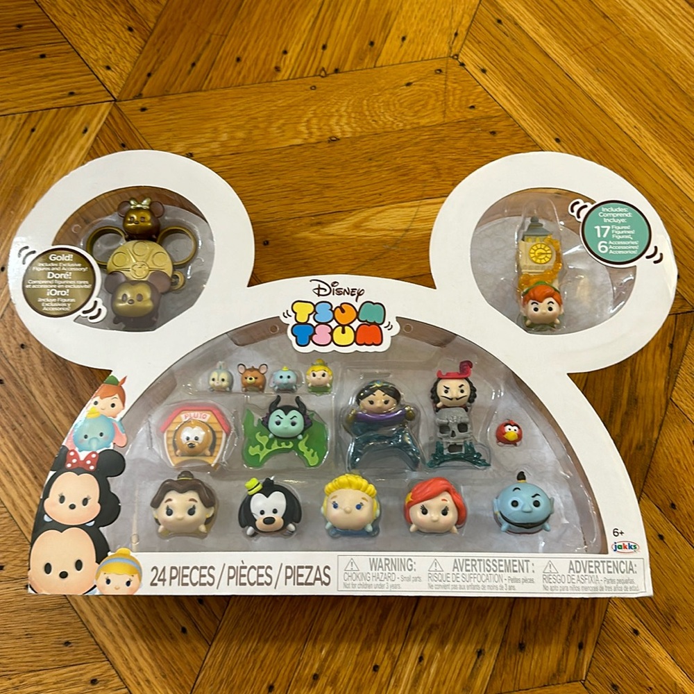 NEW Disney Tsum Tsum 24 Piece Gift Set Costco Exclusive W/ Gold Mickey & Minnie!
